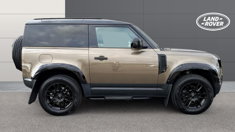 Land Rover Defender 90 Diesel 3.0 D200 Hard Top Auto